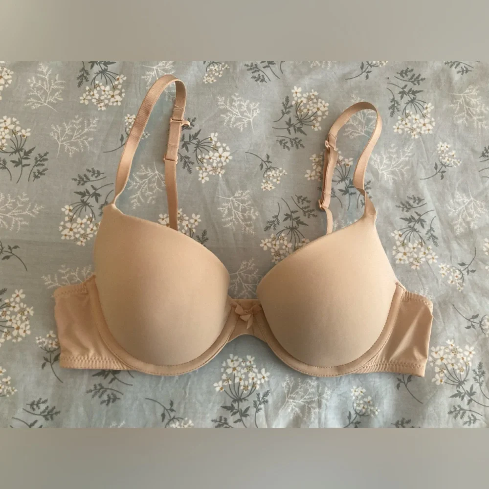 Auden Everyday Bra 32B Auden Nude T-Shirt Bra